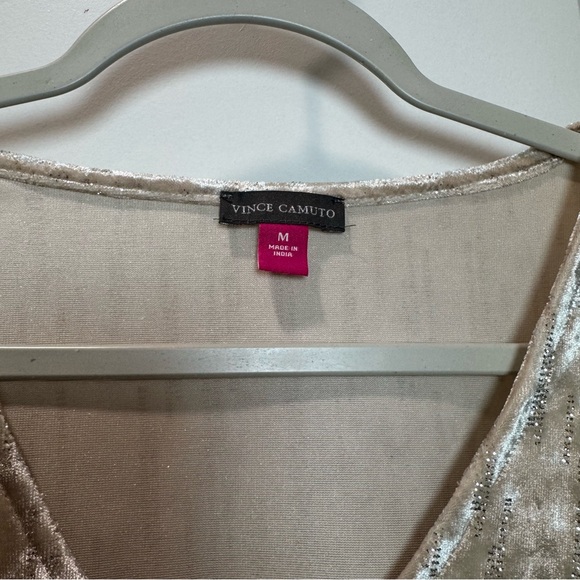 Vince Camuto Womens Beige Blouson Sleeve Velvet Top size M - Picture 3 of 10
